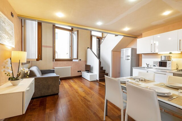 ドージェ パレス 8 バイ ワンダフル イタリー