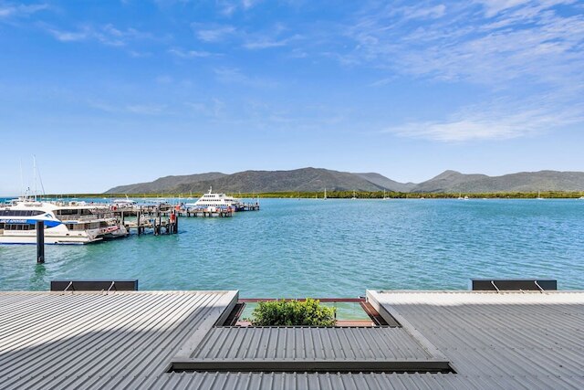 リーフ - ウォーターフロント シティ プール サウナ ジム