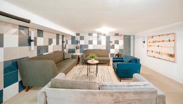 ツー ベッドルーム アパートメント