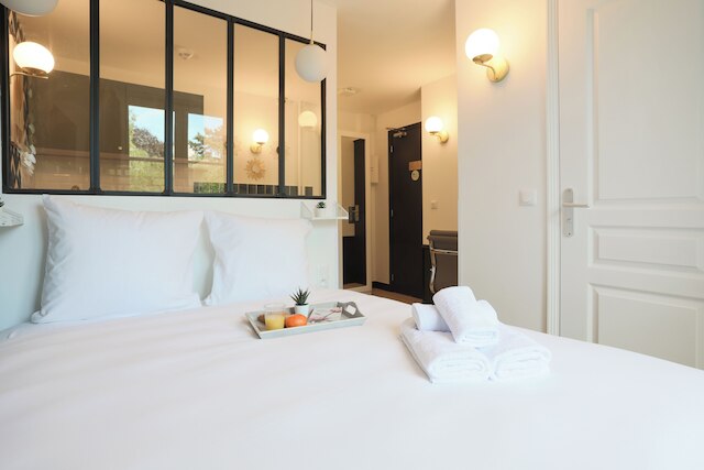 WS ノートルダム - リネ