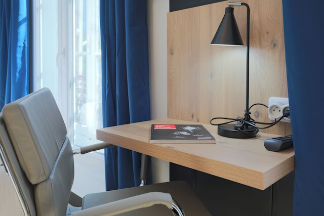 WS ノートルダム - リネ