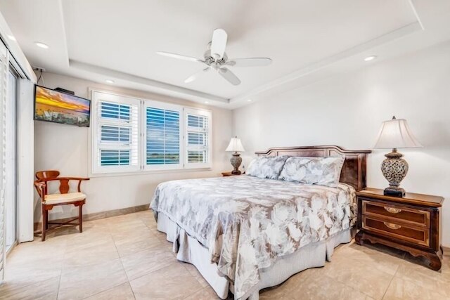 ロイヤル マウイアン, #607 2 ベッドルーム コンド バイ レッドオーニング