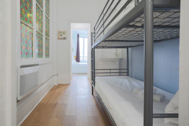 WS モントルグイユ - ルーブル