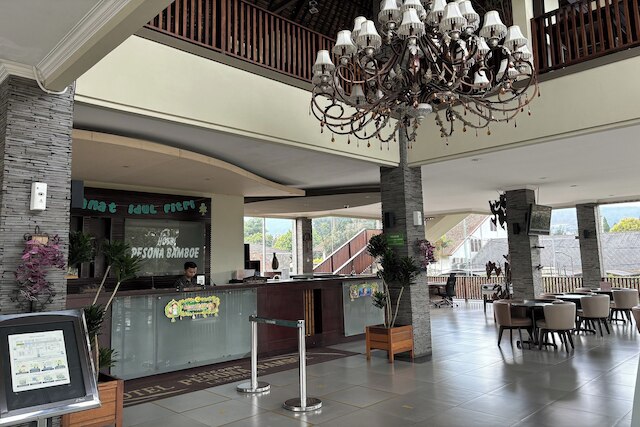 ホテル ペソナ バンブー レンバン