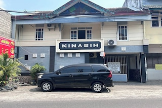 ホテル キナシ ヨギャカルタ