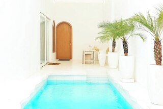 フロレゾン リビング ヴィラ