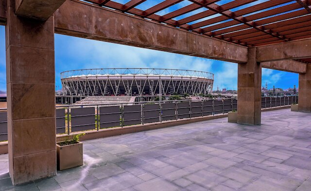 ラマダ バイ ウィンダム アーメダバード ナレンドラ モディ スタジアム モテラ