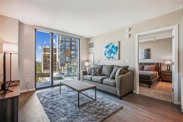 ナショナル アット ロスリン タワーズ