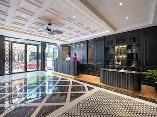 セレーン セントラル ホテル