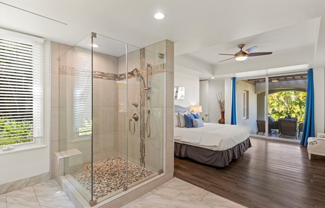 パームズ アット ワイレア 2303 2 ベッドルーム コンド