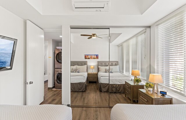 パームズ アット ワイレア 2303 2 ベッドルーム コンド