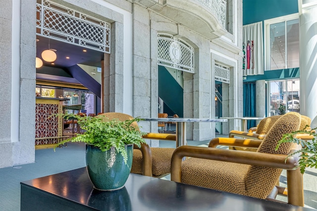 セニカ ポルト ホテル, キュリオ コレクション バイ ヒルトン