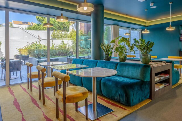 セニカ ポルト ホテル, キュリオ コレクション バイ ヒルトン