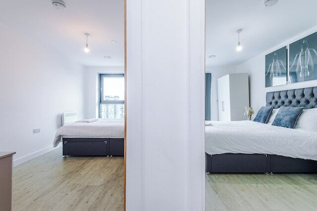 クエイビュー オアシス イン サルフォード