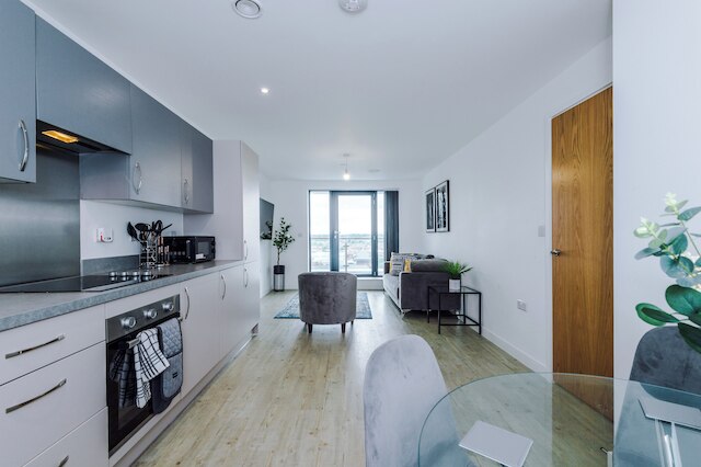 クエイビュー オアシス イン サルフォード