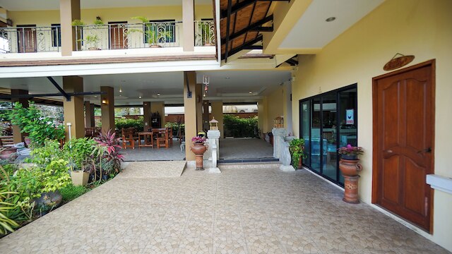 ラフ カム ハウス