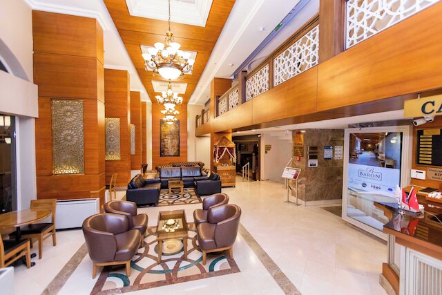 バロン ホテル & スパ