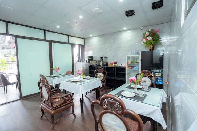 ゴールデン ローズ プレミアム オテル