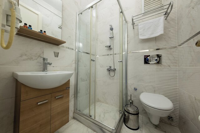 フェリシティ パレス シルケジ