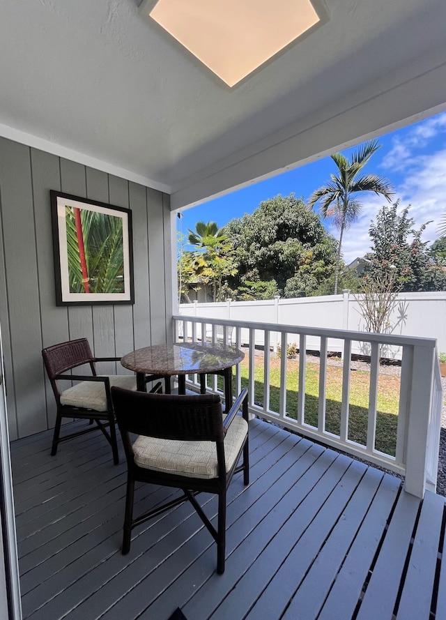 サンディ トーズ ゲッタウェイ イン コナ