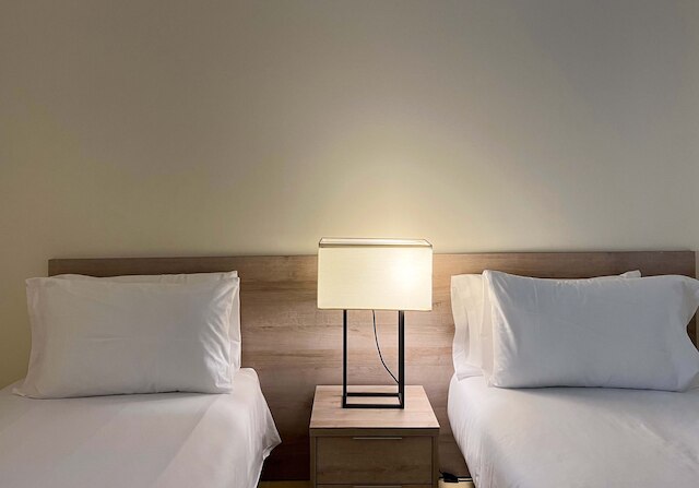 ステイ ユニーク アパートメンツ パウ クラリス