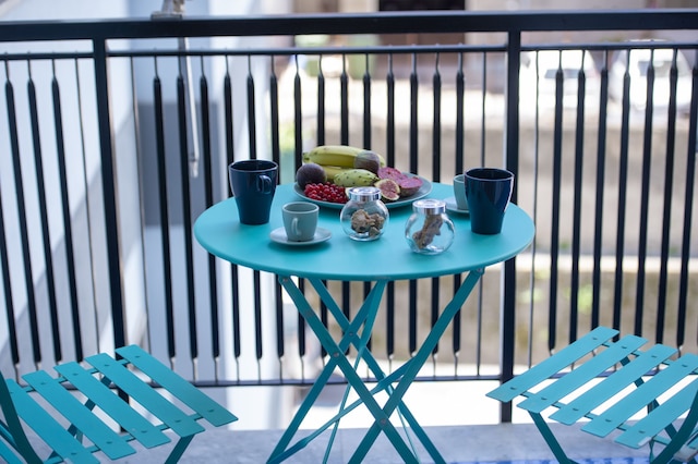 スイート ネラーノ - イン ザ センター オブ マイオーリ ア フュー ステップス フロム ザ シー