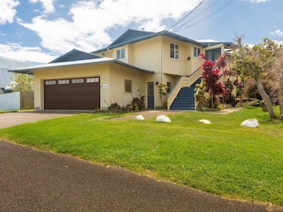 アワ プレイス アット カムエラ ハイツ 4 ベッドルーム ホーム バイ RedAwning