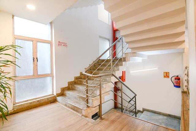 ファブホテル サルテル