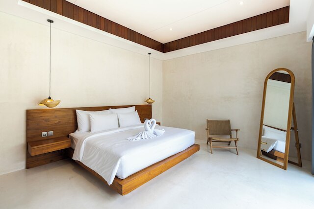 J4 ヴィラズ サヌール