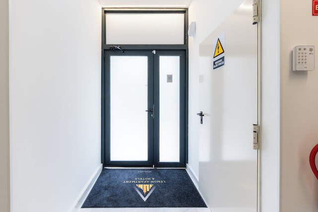 レモン アパートメント & ホテルズ