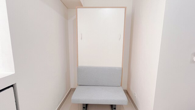 グッド アンド シンプリー スタジオ (ノー キッチン) アット アパートメント バンダラヤ - タラサ シティ マカッサル