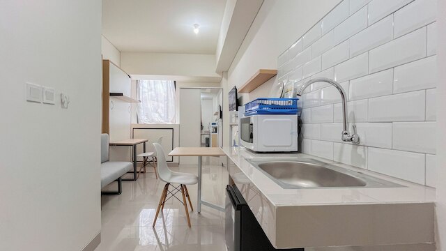 コンパクト スタジオ (ノー キッチン) アパートメント バンダラヤ - タラサ シティ マカッサル