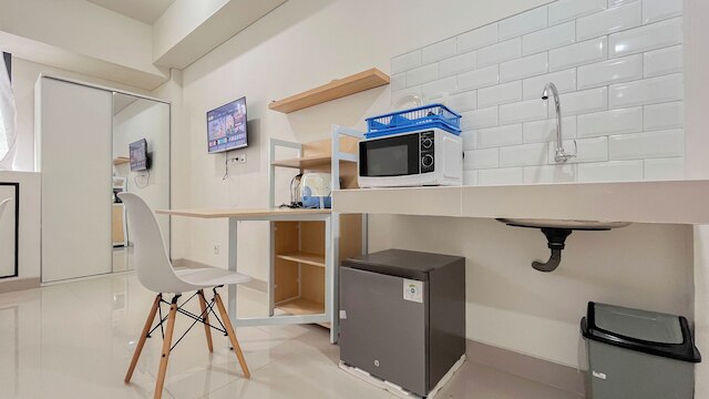 コンパクト スタジオ (ノー キッチン) アパートメント バンダラヤ - タラサ シティ マカッサル