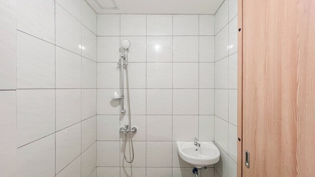 スタジオ (ノー キッチン) アパートメント アット バンダラヤ - タラサ シティ マカッサル