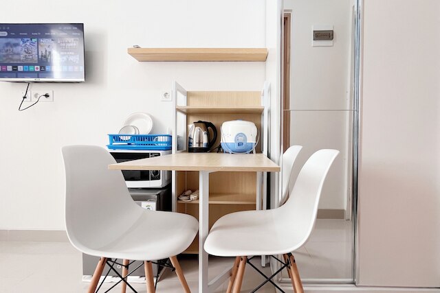 クリーン スタジオ (ノー キッチン) バンダラヤ - タラサ シティ マカッサル アパートメント