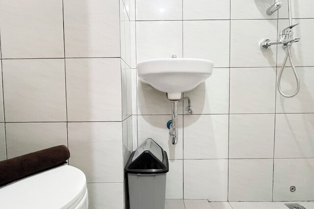 フル ファーニッシュド スタジオ (ノー キッチン) バンダラヤ - タラサ シティ マカッサル アパートメント