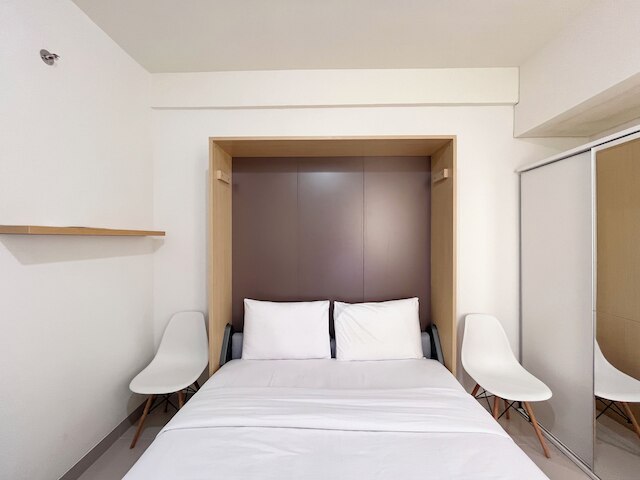 フル ファーニッシュド スタジオ (ノー キッチン) バンダラヤ - タラサ シティ マカッサル アパートメント