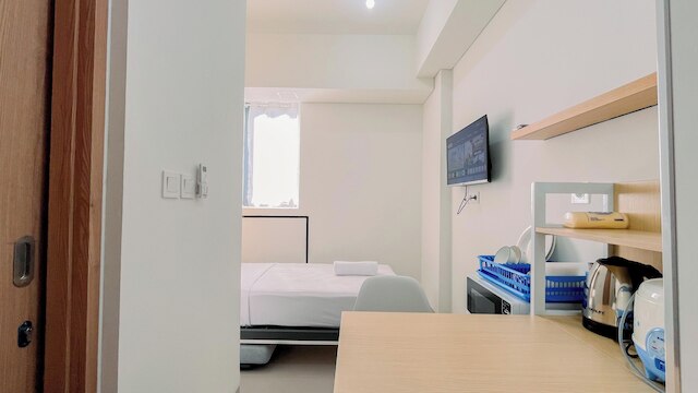 グッド アンド コンフィ スタジオ (ノー キッチン) バンダラヤ - タラサ シティ マカッサル アパートメント