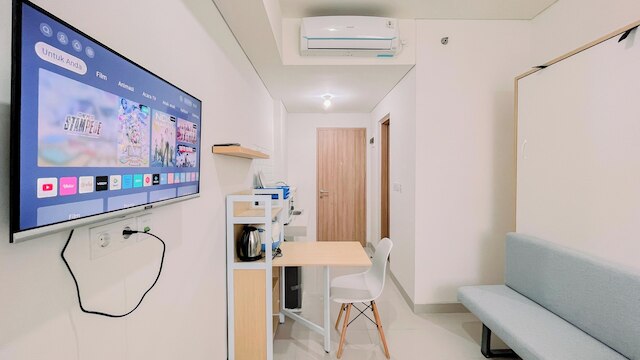 ウォーム アンド コンフィ スタジオ アパートメント (ノー キッチン) バンダラヤ - タラサ シティ マカッサル