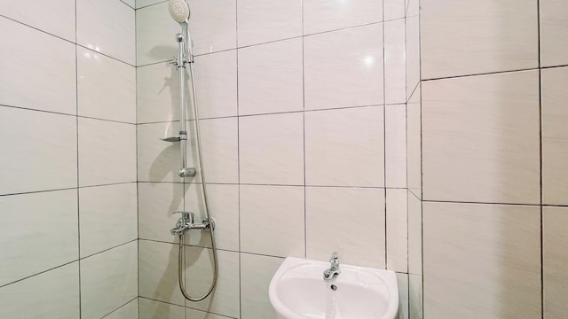 ウォーム スタジオ (ノー キッチン) アパートメント バンダラヤ - タラサ シティ マカッサル