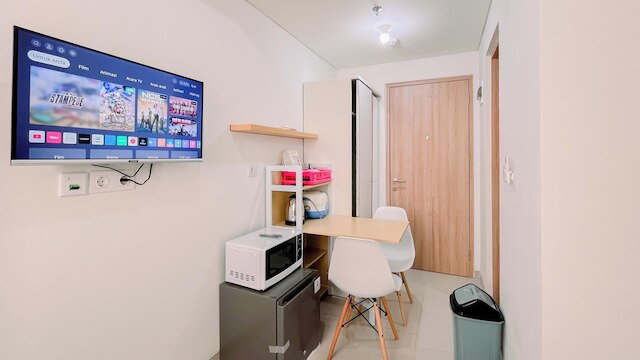 ウォーム スタジオ (ノー キッチン) アパートメント バンダラヤ - タラサ シティ マカッサル