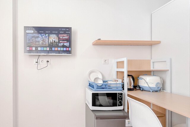 グッド アンド シンプリー スタジオ (ノー キッチン) バンダラヤ - タラサ シティ マカッサル アパートメント