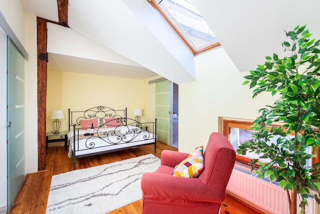 スペーシャス 2 レベル アパート ナショナル シアター