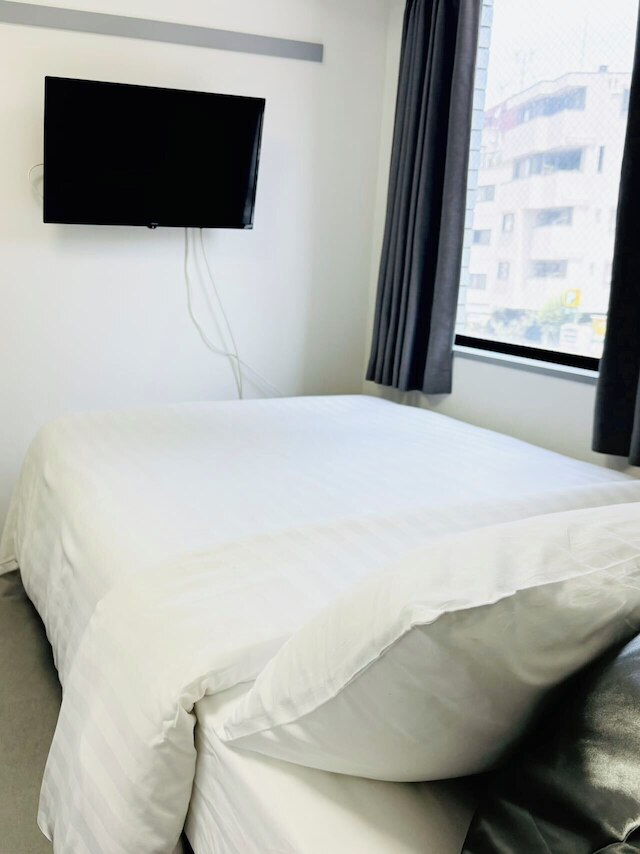 GLOU Shinjuku Family