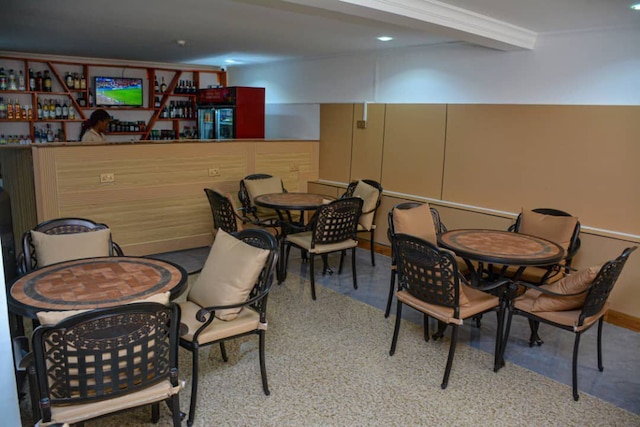 ユニーク ロイヤル ホテル アンド スイーツ