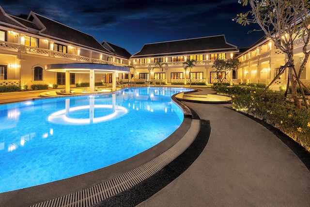 チョアシス オテル