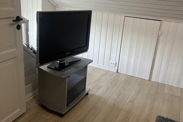 アークティック アパートメント モダン 3ベッド ハウス イン トロムソ