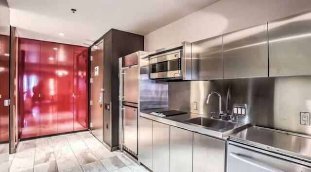 スタジオズ ウィズ ゴージャス ビューズ オブ ザ ストリップ!