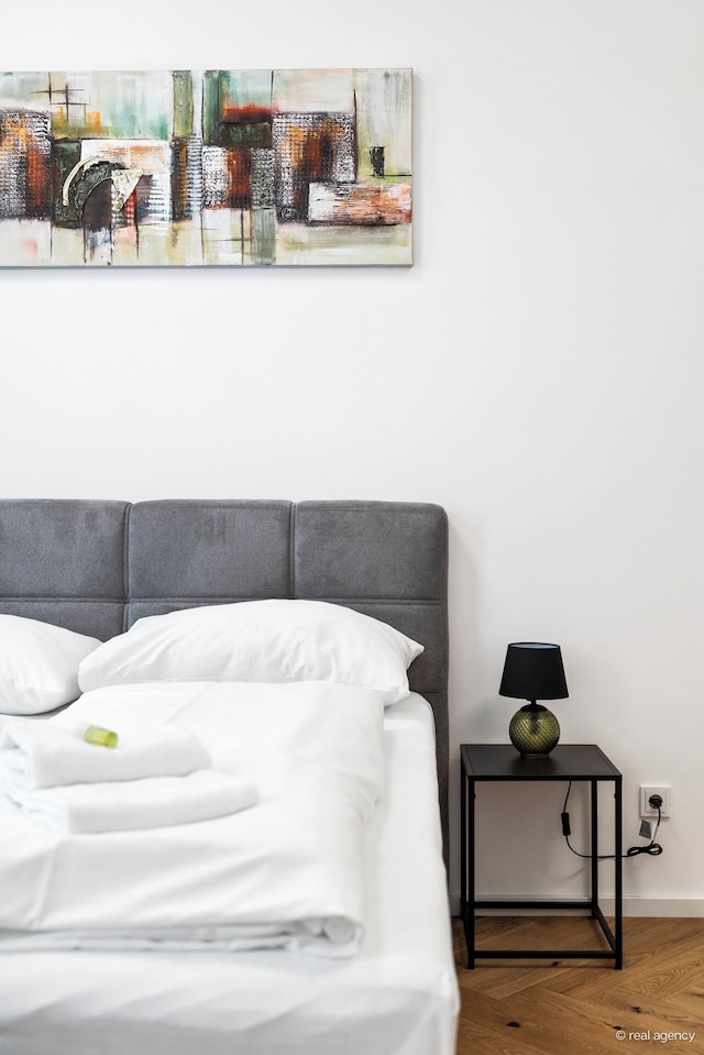 イージー フラット ヘルナルス