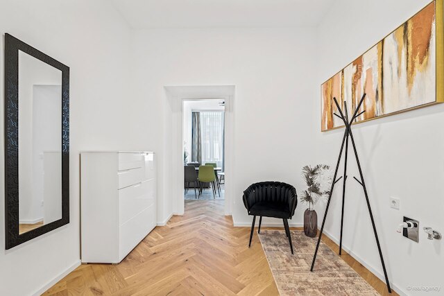 イージー フラット ヘルナルス